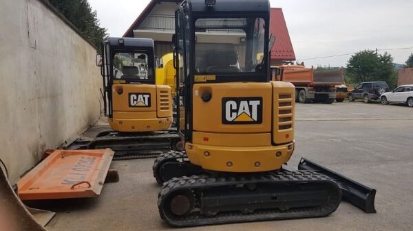 CAT 302.7D CR + 3 GODETS – Image 10