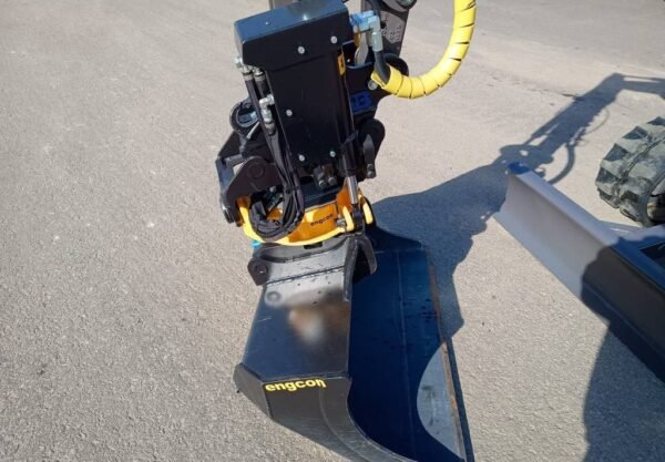 Volvo ECR25D + ENGCON + 3 GODETS – Image 4