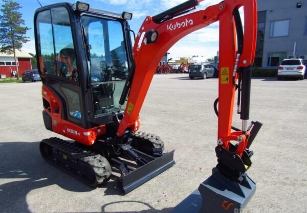 Kubota KX019-4 – Image 6