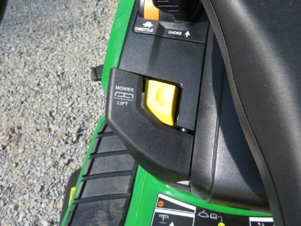 John Deere X350R – Image 9