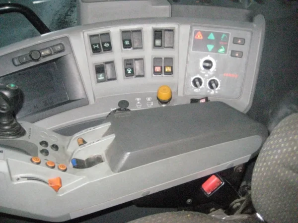 CLAAS ARION 540 CEBIS – Image 4