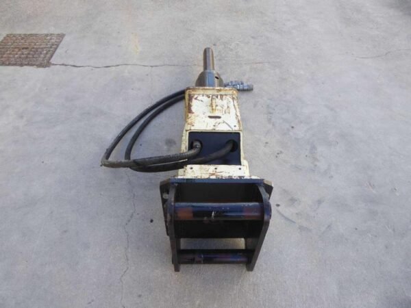 Kubota U25-3 + BRH(marteau hydraulique) + 3 GODETS – Image 2