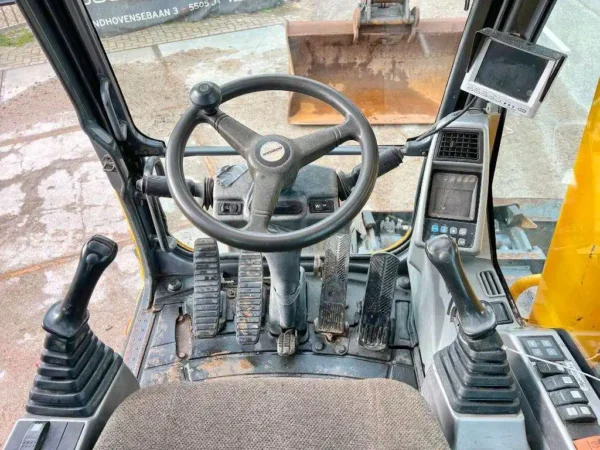 DOOSAN DX190W (ETEC 818) - EXCELLENT WORKING CONDITION – Image 9