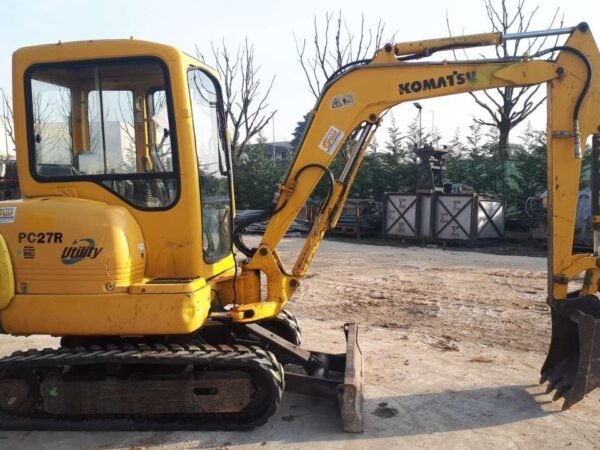 KOMATSU PC27R – Image 12