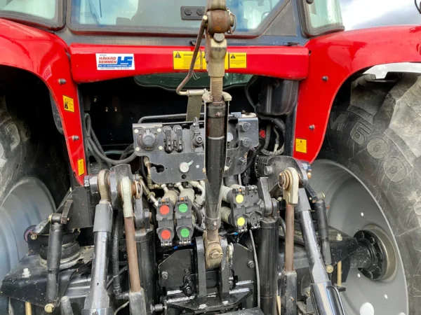 MASSEY FERGUSON 6480 DYNA-6 – Image 3