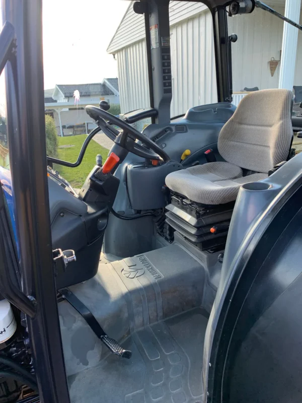 NEW HOLLAND TN75N – Image 6
