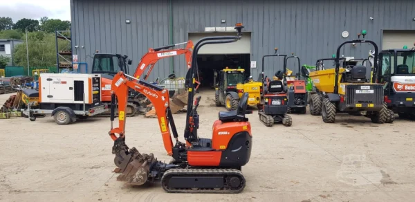 KUBOTA K008-3 + 3 GODETS – Image 11