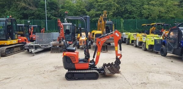 KUBOTA K008-3 + 3 GODETS – Image 15