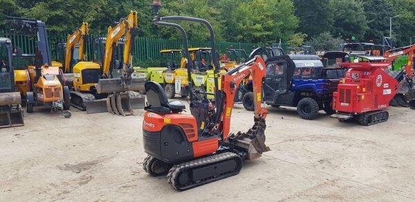 KUBOTA K008-3 + 3 GODETS – Image 16
