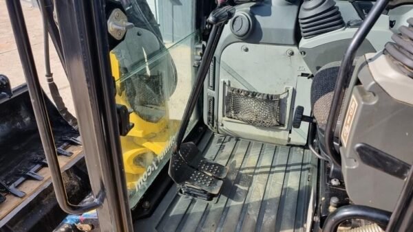 Caterpillar 305E2 + 3 GODETS – Image 9