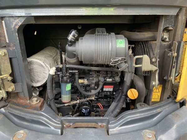 KOMATSU PC20MR-2 – Image 8