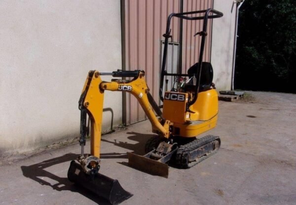 JCB 8008 / 0,9 T