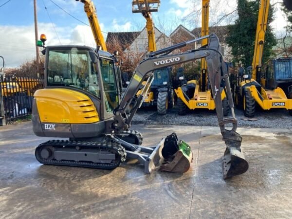 Volvo EC27C 2,7T 2015 – Image 8