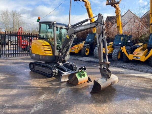 Volvo EC27C 2,7T 2015 – Image 15