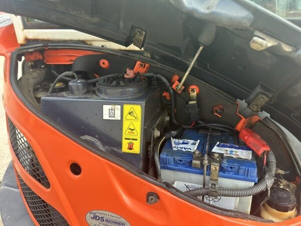 Kubota U25-3 + BRH(marteau hydraulique) + 3 GODETS – Image 14