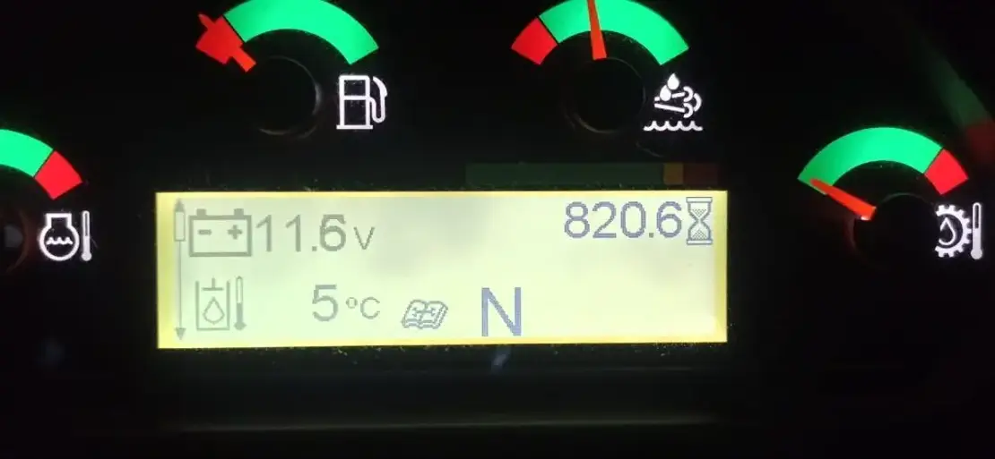 Caterpillar Cat 444 F2 – Image 8