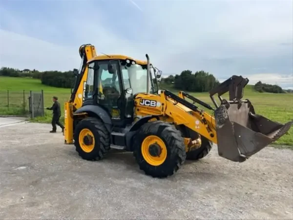 JCB 3CX – Image 9