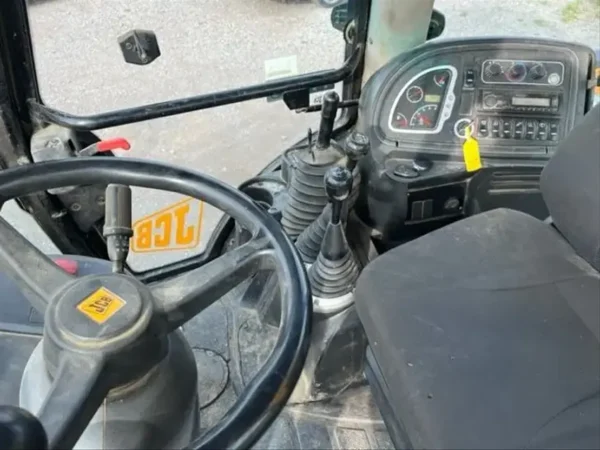 JCB 3CX – Image 3