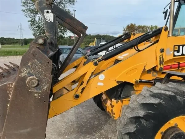 JCB 3CX – Image 16