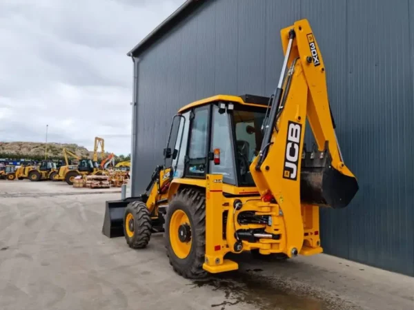 JCB 3DX – Image 11