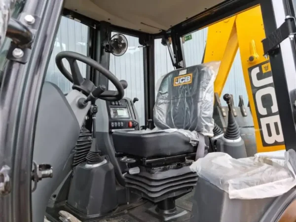 JCB 3DX – Image 14