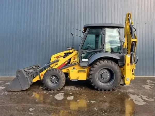 New Holland B80B – Image 13